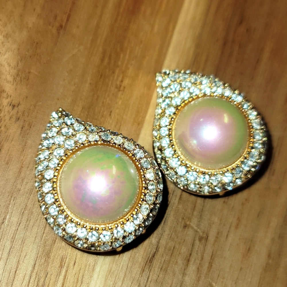 Dior vintage gold plated clip earrings